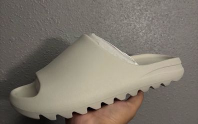 Yzy ys-01 slides cream size 14
