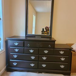 Dresser, Bedside Table and Mirror 