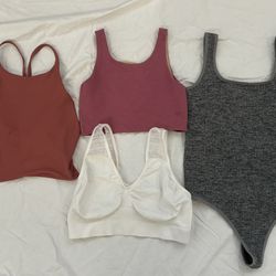 womens workout athletic fitness sports bra and tank lot of 4 - sz M / L