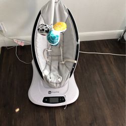 4moms Mamaroo 