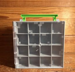 Minecraft Mini-Figure Collector Case Display Holds 32 Mini-Figures