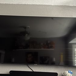 65" Class TU690T Crystal UHD 4K Smart TV powered by Tizen™