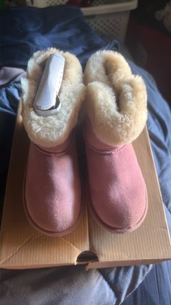 Girl Ugg shoes
