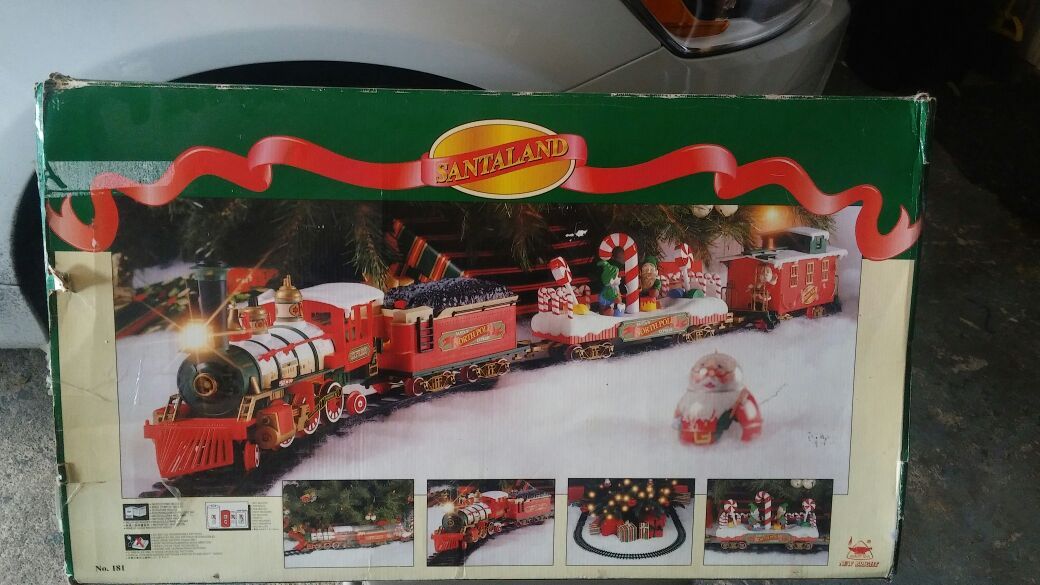 Santaland cheap train set