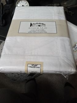 Cotton Linen Blend Oblong Tablecloth And Napkins (6)