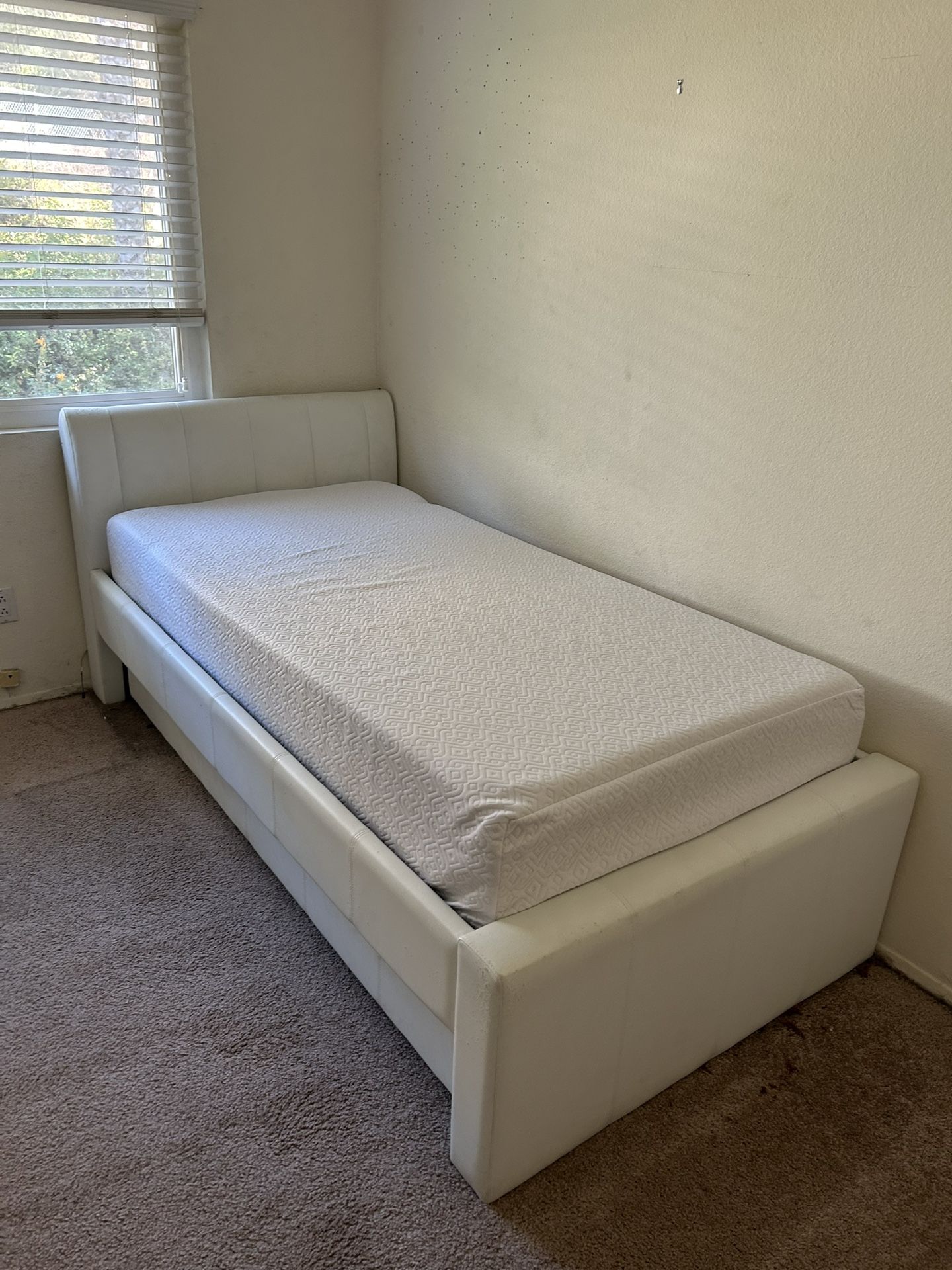 Twin Size Bed With Trouble And Two Mattress (white)