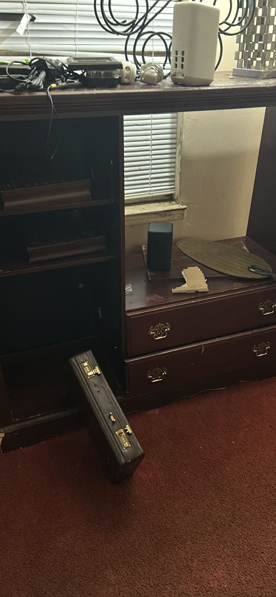 3 Tables And Tv Stand 