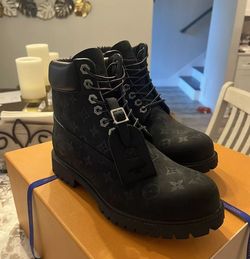 LV Timberland Boots Sz 9 All Black