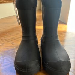 Brand New Child Snow Boots