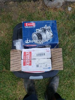 A/C Compressor W/ Brand New Magnetic Clutch & Hardware Kit
