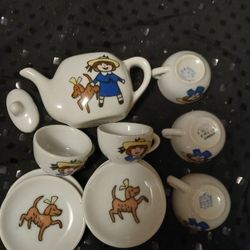 Madeline Tea Set