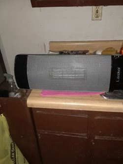      Lasko               Heavy Duty  Electric  Heater