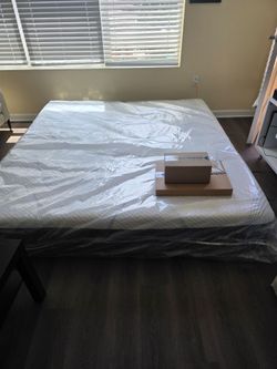 New king size bed