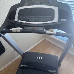 Treadmill 