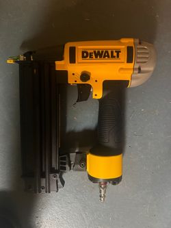 DeWalt 18g Pneumatic Finish Nailer