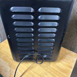 Electric space heater