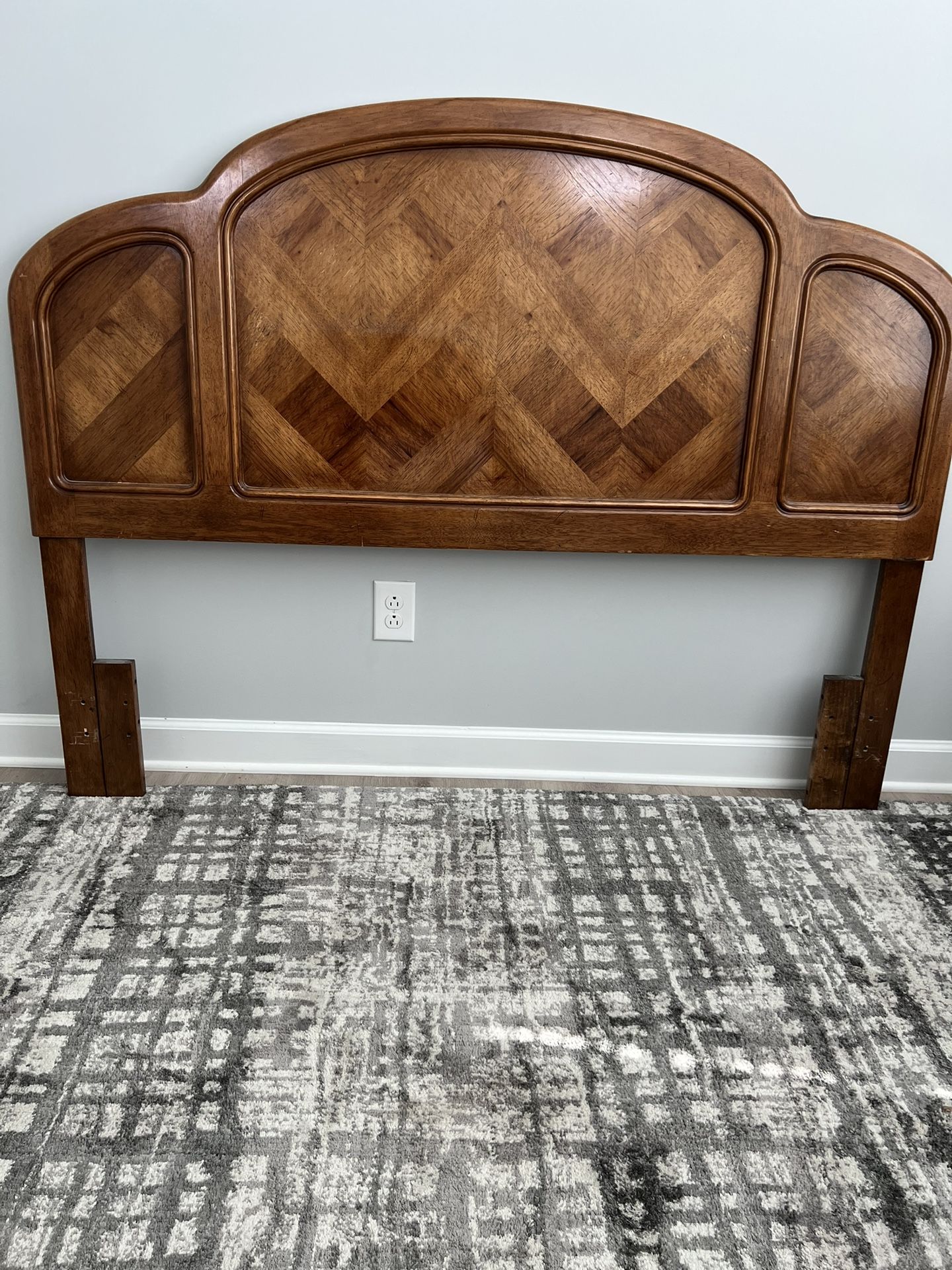 Queen/Full Headboard