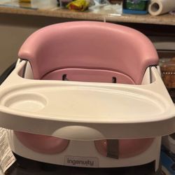 Ingenuity Baby Base 2-in-1 Booster Feeding and Floor Seat with Self-Storing Tray