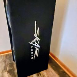 SKAR 12 IN SUBS IN VENTED CASE
