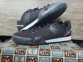 Five Ten Mountain Biking Climbing Shoes Adidas 10.5