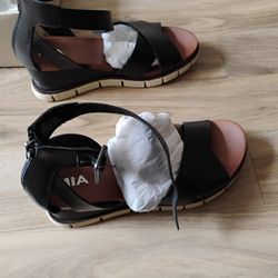 Black And Brown Sandals, Size 10