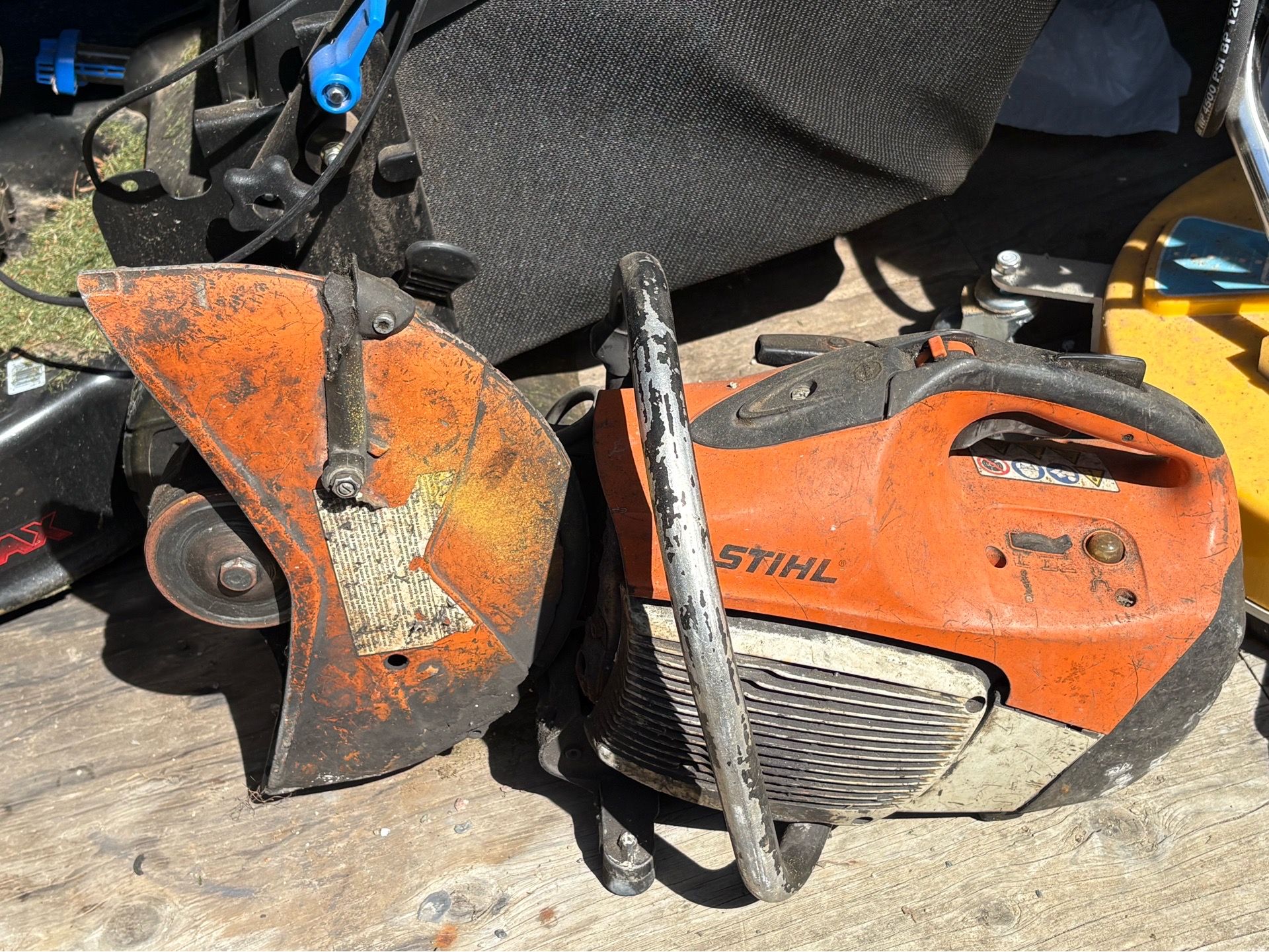 Pending - Stihl demo/concrete saw with blades