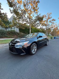 2016 toyota camry