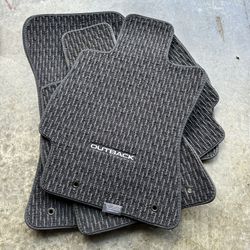 New 2015 - 2019 Subaru Outback Floor Mats 