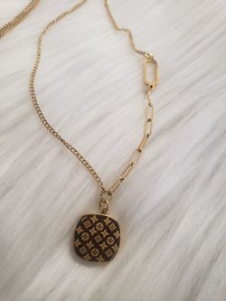 Stainless Steel Fashion Necklace...approx 18in