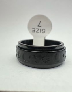 Black Stainless Steel Celestial Sun & Moon Spinner Band Ring Size 7