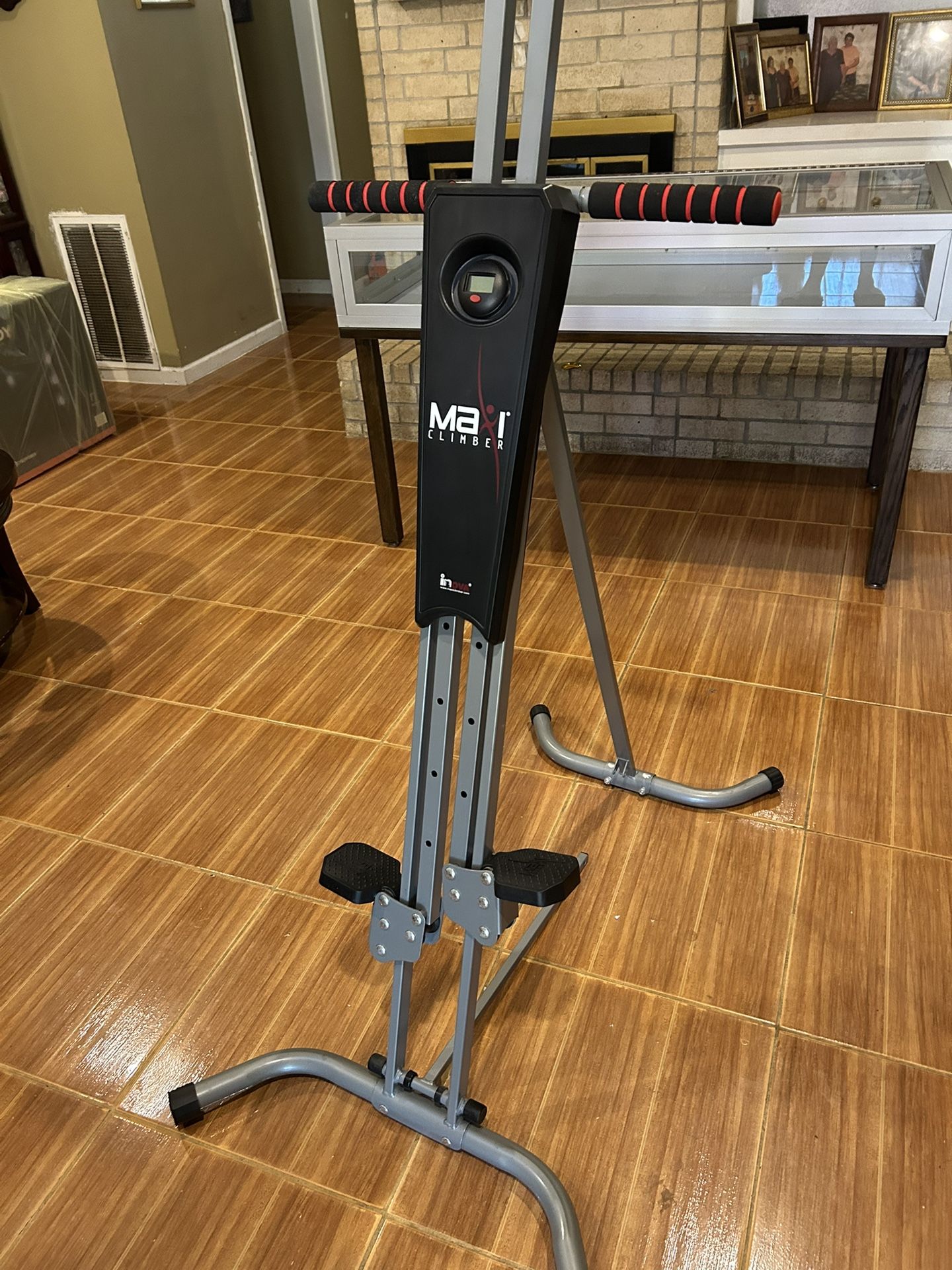 Maxi Climber Exercising Equipment