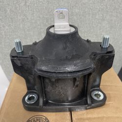 (NEW) OEM Front Engine Mount, 2017 Honda Accord LX/Sport