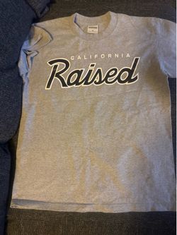 California Raised Graphic T-Shirt – Streetwise – Medium – Made in Los Angeles