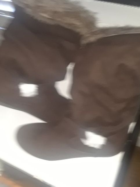 Boots Size 9 New Brown Fur On Top
