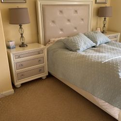 Queen Bedroom Set Includes Mattress OBO