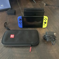 Nintendo Switch 