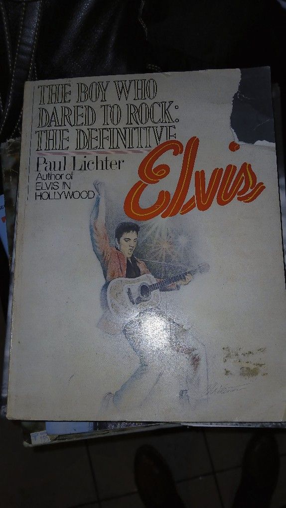 The Boy Who Dared to Rock: The Definitive Elvis Paperback Book