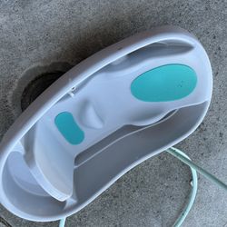 Baby/ Toddler  Bath Tub