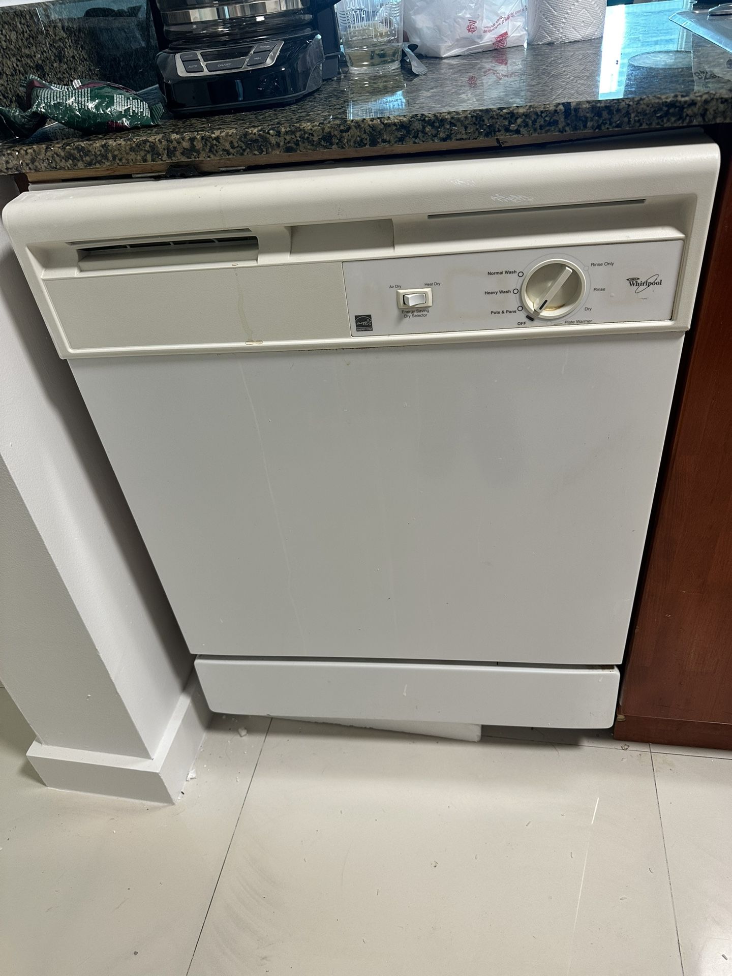 Free Working Dishwasher 