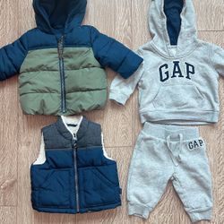 Lot of 4 Gap Winter Babe Clothes Jogger Hoodie Set Vest Jacket 0-3 & 0-6 