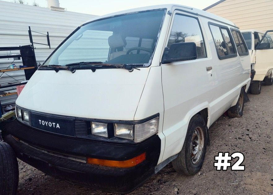 3 TOYOTA MINIVANS!!! for Sale in Phoenix, AZ OfferUp