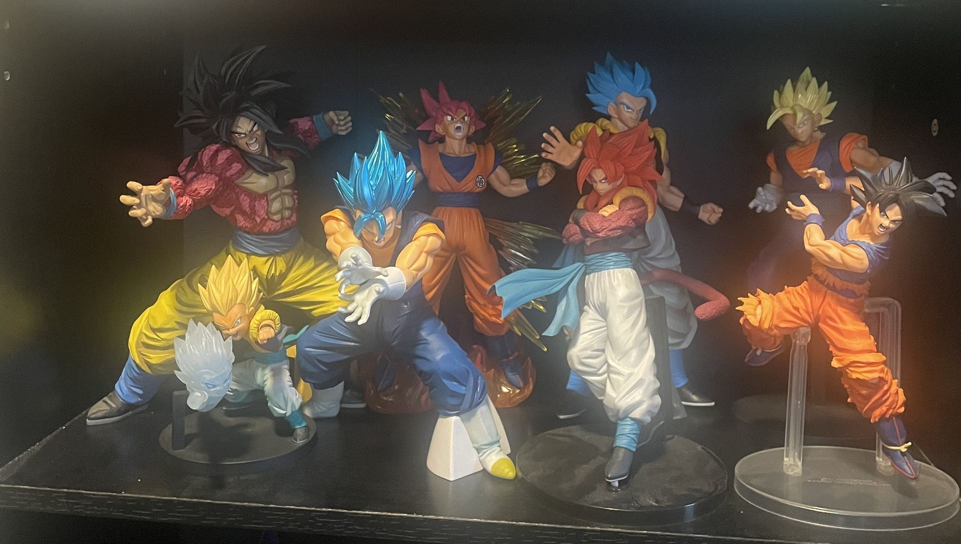 Anime Figure Lot [Read description]