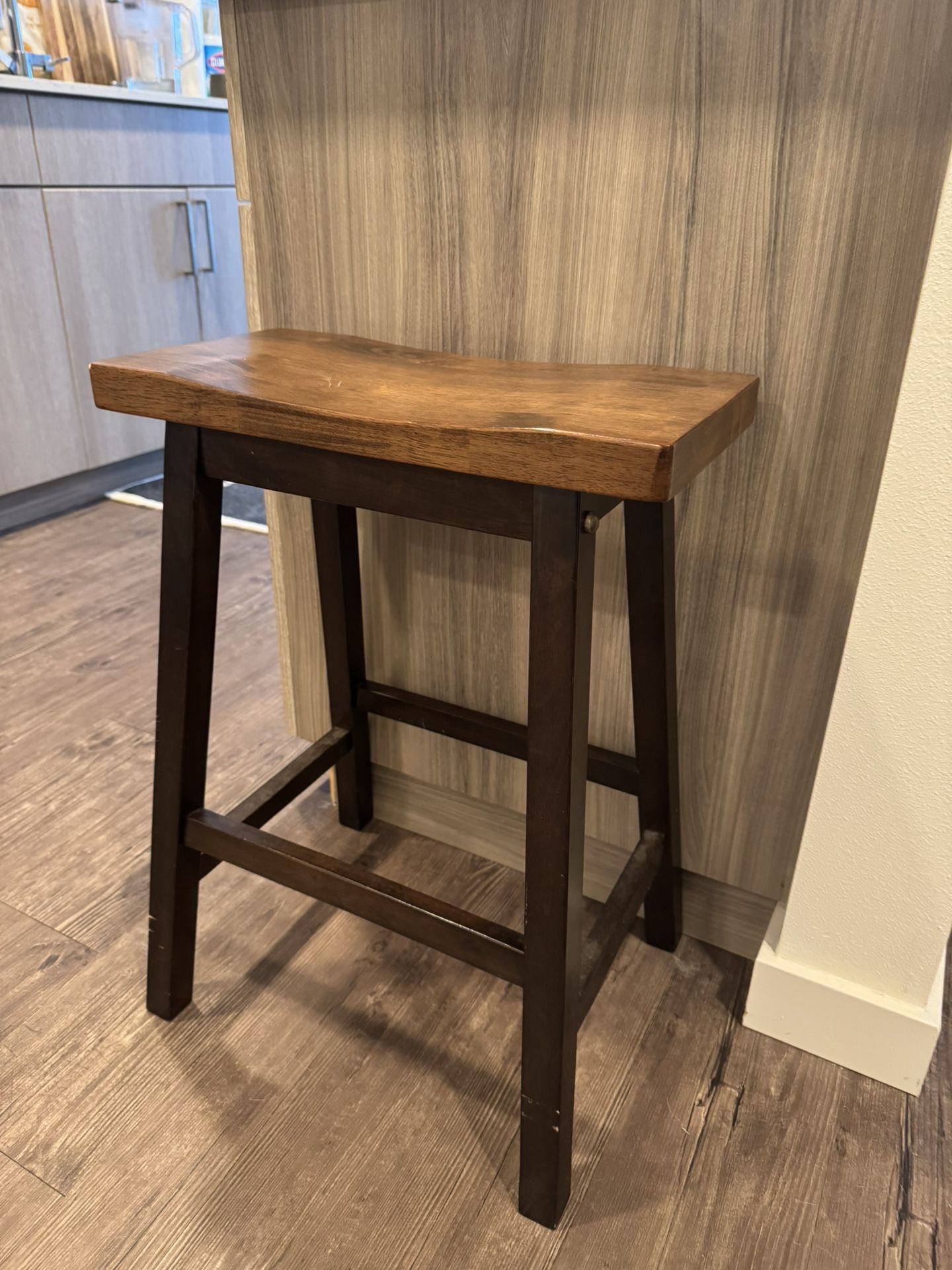 Wood Counter Stool (Set of 2)