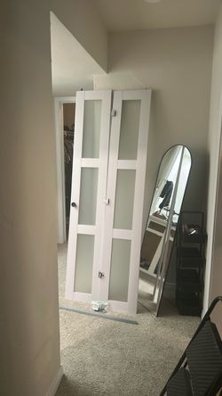 White Bifold Door with Frosted Glass Panels