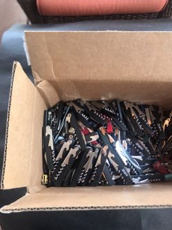 Lot of Various Brands of Plastic, Wooden & Stainless Steel Corkscrew/bottle Openers