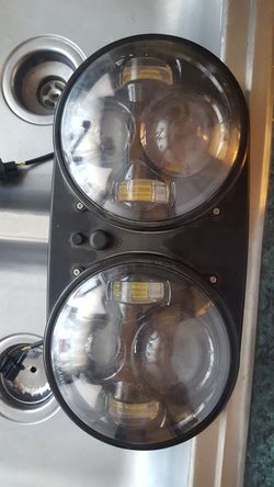 Harley davidson headlight 7