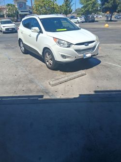 2014 hyundai Tucson