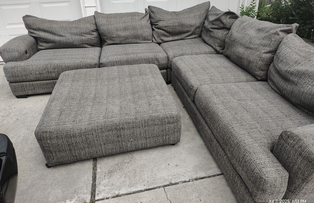 Sectional Couch & Ottoman (free delivery)
