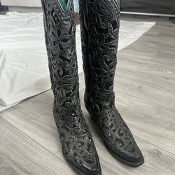 Corral cowgirl boots size 9