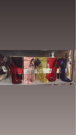 Diferentes perfumes for women and men $12 each